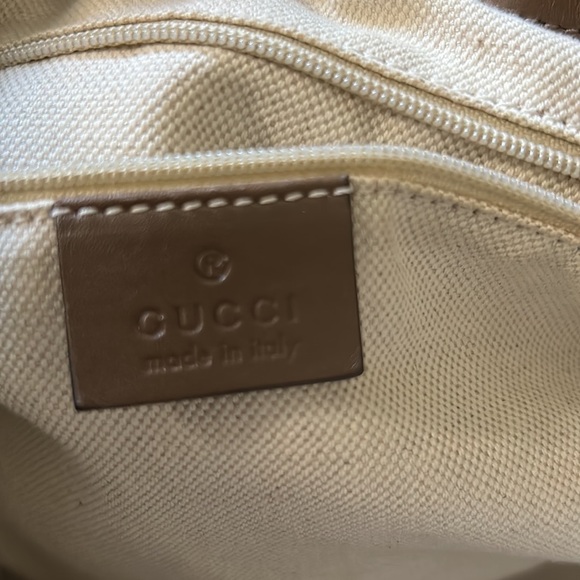 Gucci Sukey Two Way Bag - Picture 7 of 13